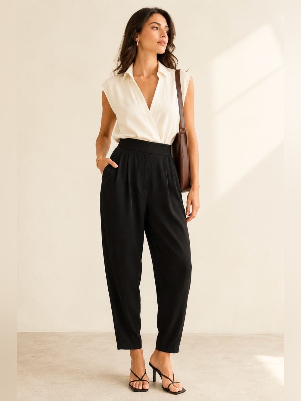 Aritzia Babaton Silky Viscose Carrot Trousers Quiet Luxury Pockets Black Sz 6
